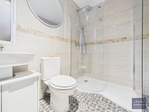 Photo 34- click for photo gallery